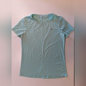Under Armour Women's Heat Gear Fitted Tee size Medium in Teal